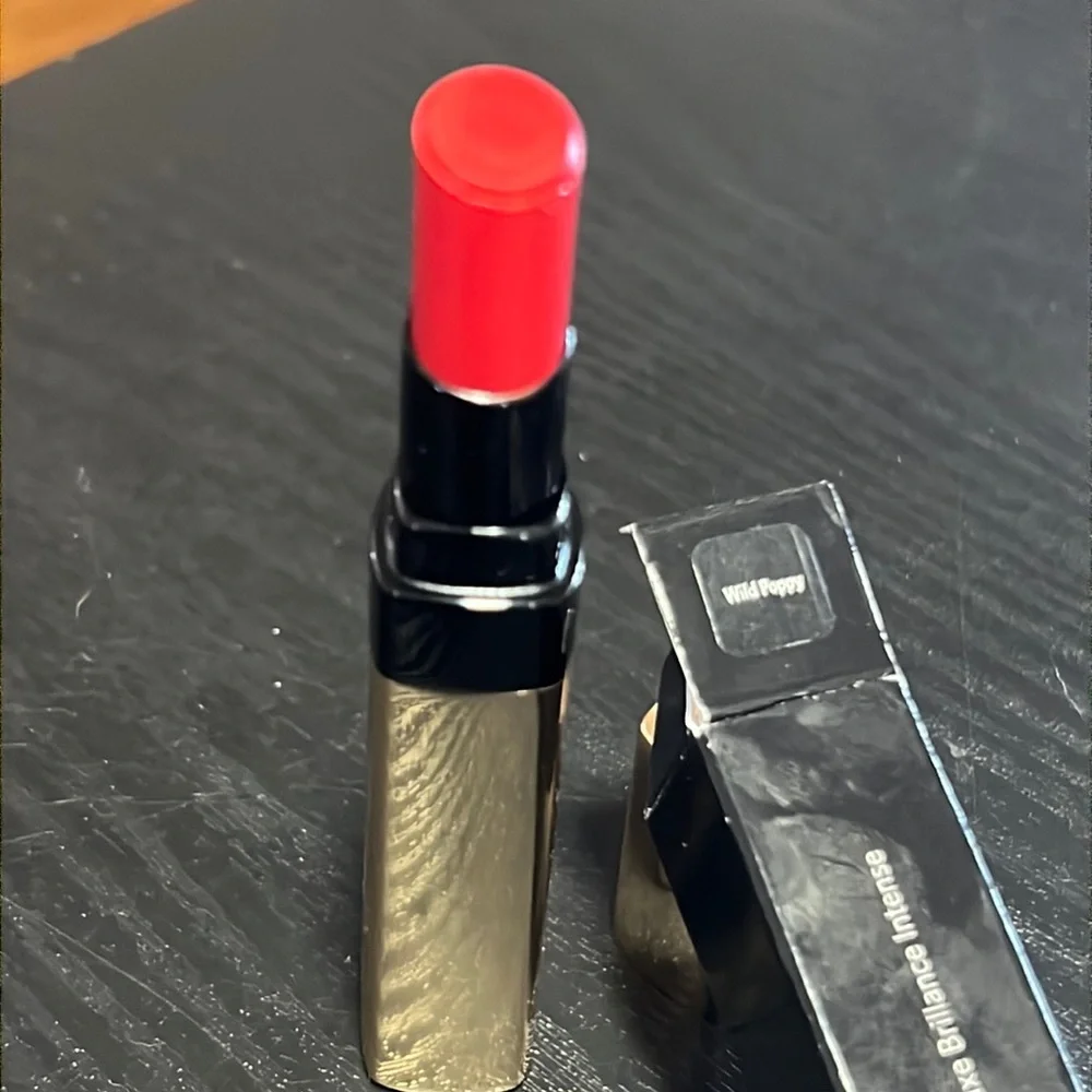 💘🌙HP! Bobbi Brown Wild Poppy Luxe Shine Intense Lipstick
